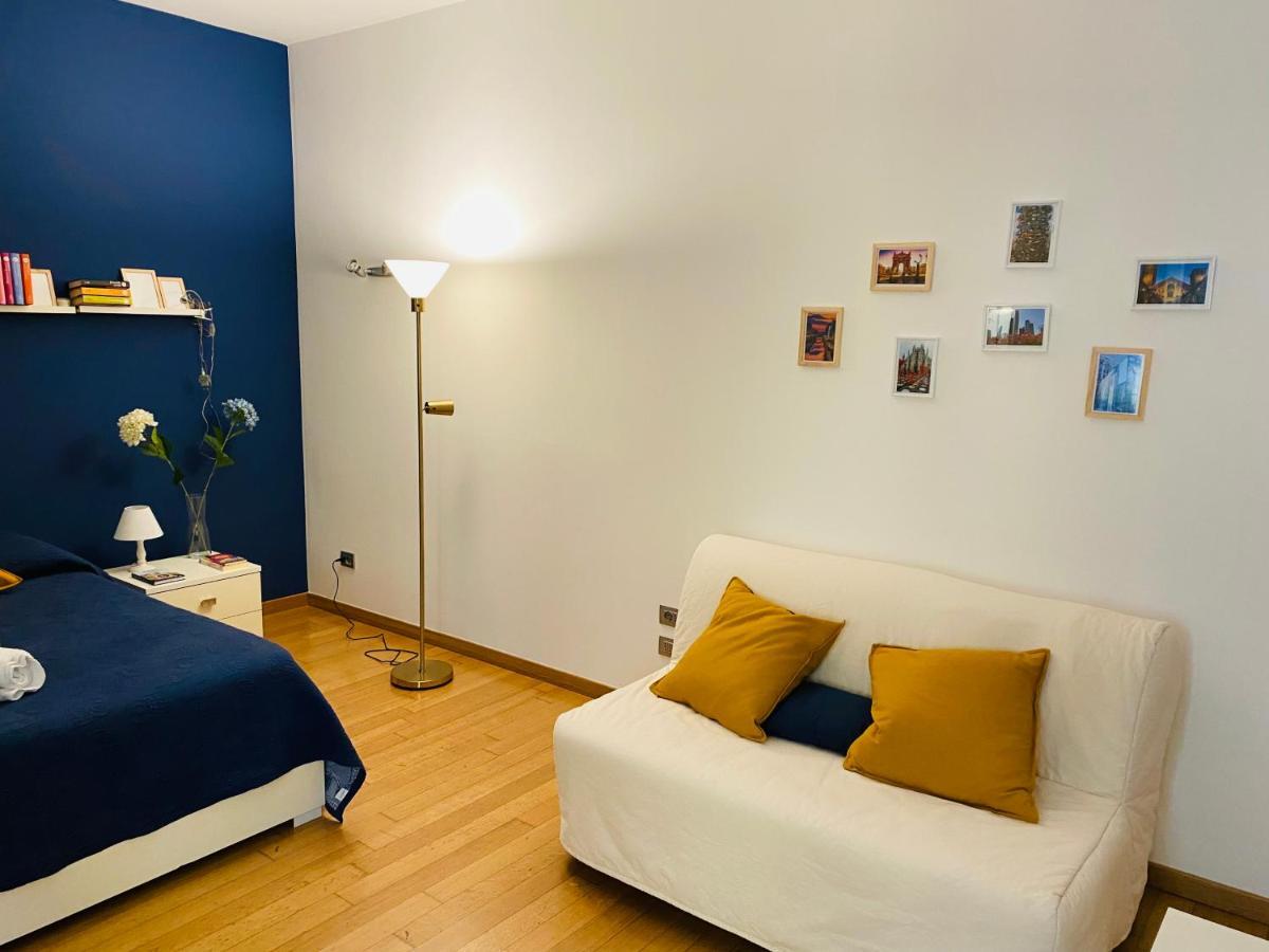 Chiara Guest House 34 - M4 Metro Blu Milan Luaran gambar