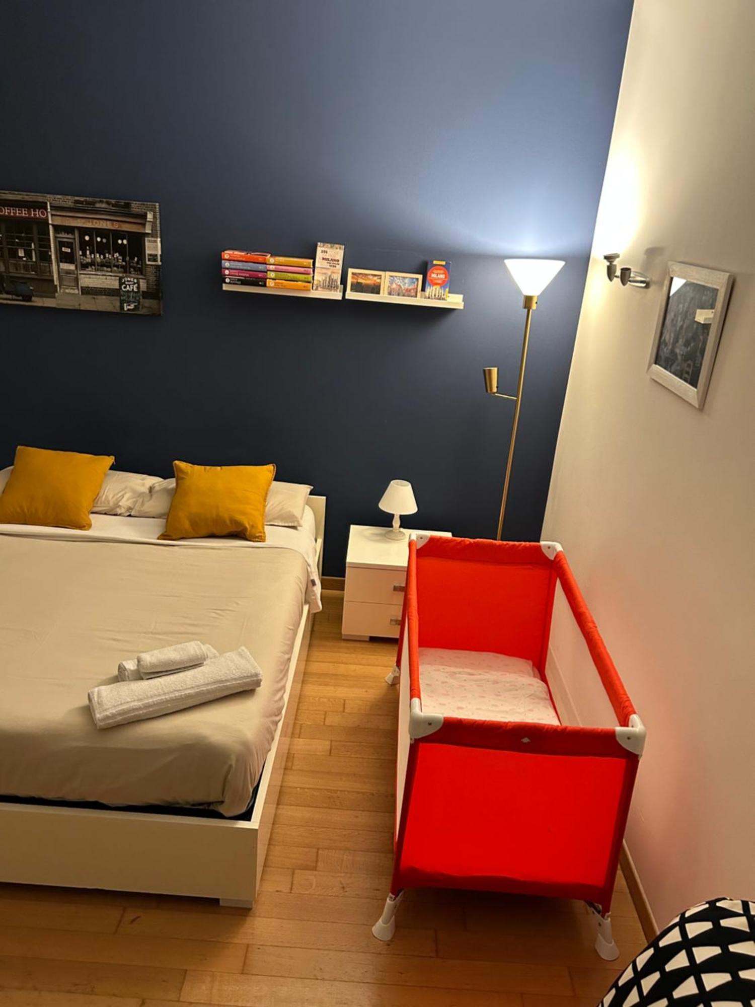 Chiara Guest House 34 - M4 Metro Blu Milan Luaran gambar